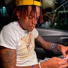 Co workers : why we never see you in the break room? Me :