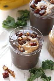 Craving A Chocolate Shake Make This Dark Chocolate Date Protein Smoothie Instead For The Same Great Flav Protein Smoothie Chocolate Nutrition Smoothie Recipes