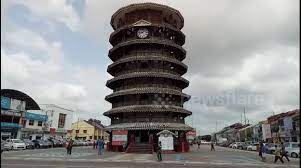 Built at the end of the 19th century, the leaning tower of teluk intan (often abbreviated as tilt), was built to be a watertower to keep a reservoir for the unfortunately, the ground was too soft to support the tower's weight, which caused it to lean. Newsflare Leaning Tower Of Teluk Intan Malaysia
