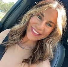 Ashley Gerace's Instagram, Twitter & Facebook