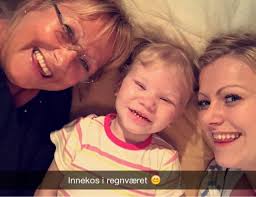 Vår lille Sara: juli 2015