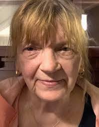 Albert Auer's Instagram, Twitter & Facebook