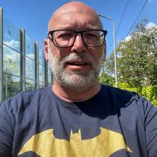 Hendricks named a 2023 Pros to Know Award winner