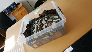 Many cardists like using a deck that feels soft, and typically a deck will become softer by sheer use, as pressure is applied to the cards in the course of shuffling and handling. How Can I Efficiently Build A Deck From A Box Of Random Cards Board Card Games Stack Exchange