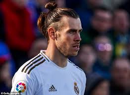 These days gareth bales haircuts are no longer a feature and instead it is the length of his hair or lack of hair in some places that. Gareth Bale Would Leave Madrid For Free This Summer Former Real Madrid President Futballnews Com