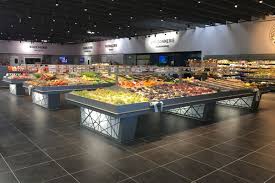 Mobilier Pour Fruits Et Legumes Gsa Triangle Mobilier En 2020 Fruits Et Legumes Magasin Fruits Et Legumes Fruits