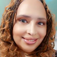 Five new members were inducted into the Marshall University Black Alumni  Association Hall of Fame during Homecoming weekend. Let's hear a round of  applause for Edna Congleton, Larry Jarrett, William "Mickey" Jackson,