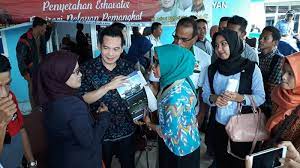Check spelling or type a new query. Penyuluh Perikanan Bantu Hanya Digaji 10 Bulan Dalam Setahun Ini Yang Akan Dilakukan Daniel Johan Tribun Pontianak