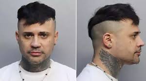 El actor cubano Caleb Casas roba corazones en Instagram