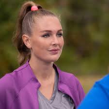 Is this stepmom truly evil? 🤔 Find out in the premiere of Evil Stepmom  starting now!