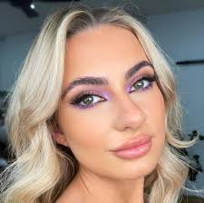 Claudia Cristea's Instagram, Twitter & Facebook