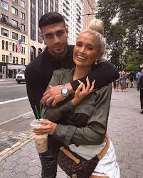 Love Island S Molly Mae Pulls Out Of Buying A House With Tommy