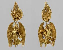 However, ivory, gemstones, clay, bronze was also used. Jewelry In Ancient Greece Materials And Symbolism Hellenistic Period Pieces