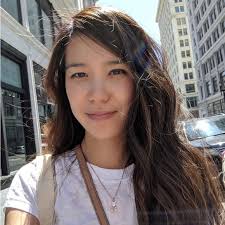 Stephanie's Closet (@stephchauder)