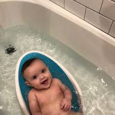 If you are looking for an inflatable bathtub that can be stored easily and is safe for your toddler, then this could be the best choice. One Step Ahead Angelcare Baby Bath Support Reviews 2021