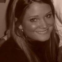 Mae Luke's Instagram, Twitter & Facebook