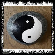 Yin Yang Rock Painting Ideas Easy Stone Painting Painted Rocks