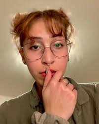 Ashley Sollenberger's Instagram, Twitter & Facebook