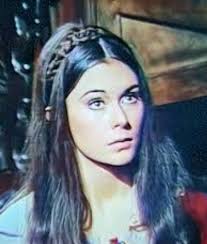 Daphne Harridge Collins' death scene in Dark Shadows