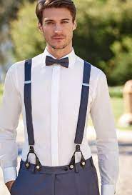 Allerdings wenn der anzug dunkelblau ist (und zwar wirklich dunkel) dann fände ich diese fliege dennoch… ich bin auf einer hochzeit eingeladen und ich habe vor einen dunkelblauen anzug zu tragen, unter dem sakko ein weißes hemd und dazu eine etwas dunklere rote fliege. Pin Auf Trendy Anzug