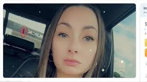 Brooke Lundy's Instagram, Twitter & Facebook