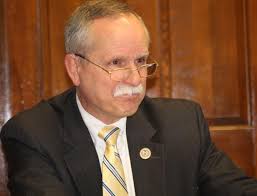 Manchin, McKinley provide insight into VA Medical Center investigation;  Manchin says he received no homicide notification