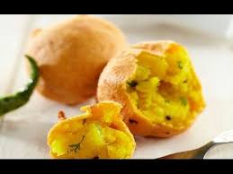 Batata Vada Indian Street Food Simple Recipes Mumbai Style Batata Vada By Aman Bhatia Youtube Food Batata Vada Recipes