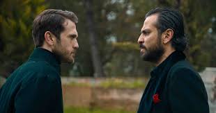Show tv'nin sevilen dizisi çukur'un merakla beklenen yeni bölümü pazartesi akşamı saat 20.00'de ekranlara geliyor! Cukur 121 Bolum Hd Tek Parca Izle