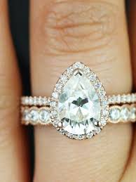Engagement Ring Photos That Blew Up On Pinterest Diamond Wedding Bands Engagement Ring Inspiration Gorgeous Engagement Ring