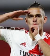Rafael santos borré corte de pelo. River Plate Planea Jugarse Su Ultima Oportunidad Para Retener A Rafael Santos Borre Strikers Colombia Cracks
