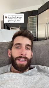 Reply to @alexcosta157 Yes wholesaling is worth it, take it seriously...