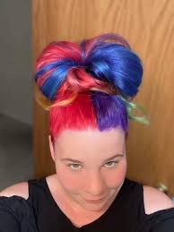 ✨ NEW TO THE AREA OR JUST LOOKING FOR A NEW STYLIST? IM YOUR GIRL! Hey  ladies! I'm Savannah, a hairstylist at The Retreat Salon in Fenton, and I'm  currently welcoming new