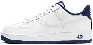 Amazon Com Nike Mens Air Force 1 07 White Deep Royal Blue White Cd0884 102 Size 8 5 Basketball In 2020 Nike Men Womens Basketball Shoes Nike