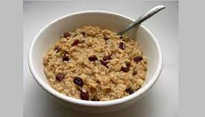 Makan gandum dan oatmeal memiliki banyak manfaat untuk menurunkan berat badan dan kesehatan optimal. 5 Manfaat Rutin Mengkonsumsi Oatmeal Untuk Tubuh Cantik Tempo Co