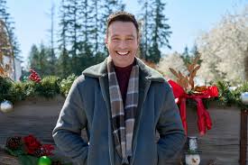 Carlo Marks as William in Scouting for Christmas
