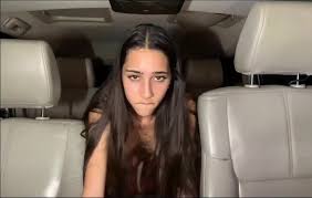 Izzy Green Car Porn Video Tape Leaked | Thothub.
