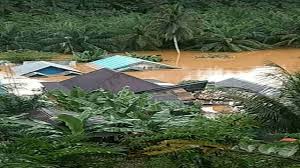 Sketsa gambar bencana alam foto sketsa dan unuk yang kita bahas ini ialah koleksi foto sketsa terbagus yang sangat ada dan tepat dilihat yang di pilih berdasarkan kata kata tergokil yang ditentukan. 50 Contoh Gambar Banjir Gif Kabar Pendidikan