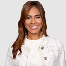 Alexandra Escudero (@AlexandraEThon)