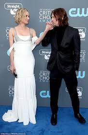 Channel seven star sonia kruger, 55, reveals a shock career move as she announces an exciting new project. Diane Kruger And Norman Reedus Kiss On Cca Carpet Norman Reedus Norman Reedus Girlfriend Diane Kruger
