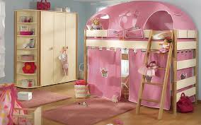 Kullanışlı, pratik tasarımları yaratıcı yerleşimler ile bir araya getirin. Cocuk Odasi Takimlari Leylara Her Sey Burada