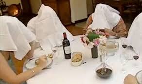 Grand amateur d'ortolan, mitterrand en a fait son dernier repas, avant que l'espèce ne soit enfin protégée en 1999. Ortolan Buntings Three Birds Escape Being Deep Fried As Banned French Delicacy Nature News Express Co Uk