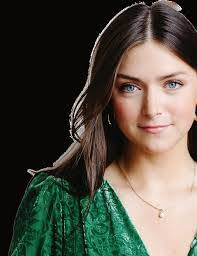 Katie Goddard's Instagram, Twitter & Facebook