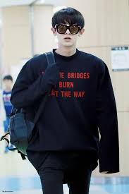 20 Times Male Idols Were Caught Wearing The Same Outfit And You Probably Didn T Even Notice Bias Wrecker Kpop News Park Chanyeol Exo Exo Fashion Chanyeol