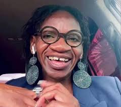 BackToSchoolBash #FunFactFriday 📖📖Meet: Naomi Sinclair📖📖 📖📖Her name  that radiates elegance and strength. To build