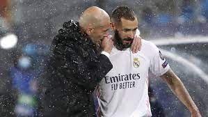 Zinedine zidane signed off from real madrid with an open letter in which he was very critical of florentino perez, his president until a few days ago. Real Madrid Benzema I Don T See Zidane Leaving Real Madrid Marca