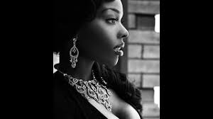 WBSS Media-Paris L. Holley