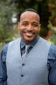 Economist who traced long-term success of school integration wins  Grawemeyer education award — UofL Sustainability