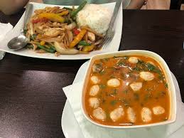 Ein kleines restaurant, das authentisches essen thai imbiss eigelstein. Thai Imbiss Bild Von Thai Imbiss Eigelstein Koln Koln Tripadvisor