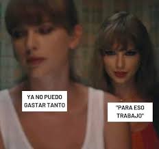 Emely Luna🍭 (@emely_pauleth_)