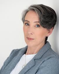 Join Shirley Keane for Evening Song as she brings us the simplicity and  beauty of song, from madrigals to ballads, art song to chanson, exquisite  airs to simple tunes: great songs that